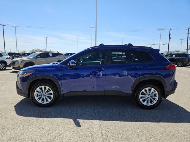 2024 Toyota Corolla Cross LE