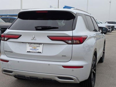 2022 Mitsubishi Outlander SEL