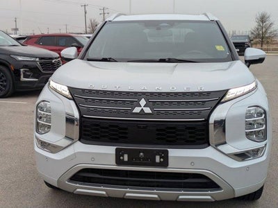 2022 Mitsubishi Outlander SEL