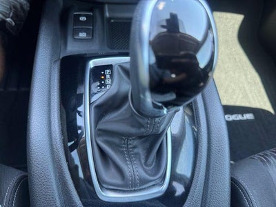 2020 Nissan Rogue SV FWD