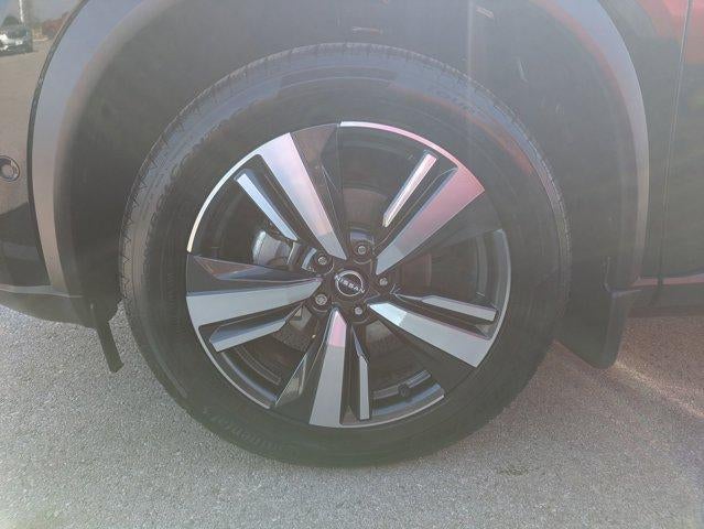 2023 Nissan Rogue SL FWD