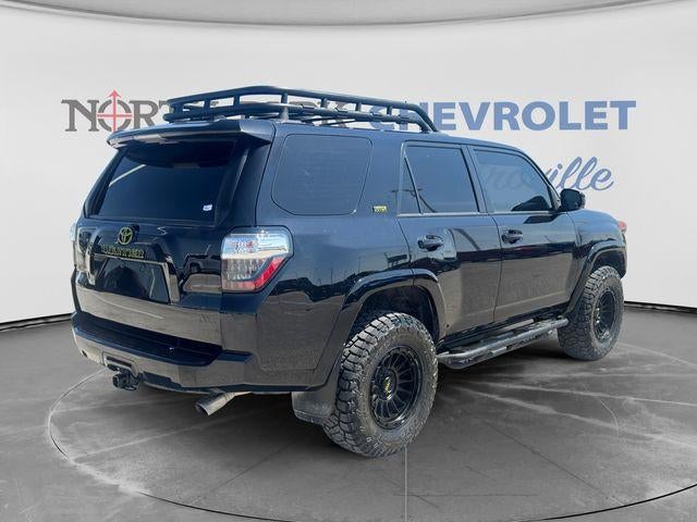 2022 Toyota 4Runner SR5
