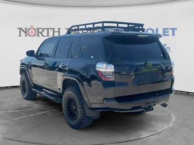 2022 Toyota 4Runner SR5