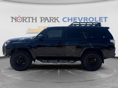 2022 Toyota 4Runner SR5