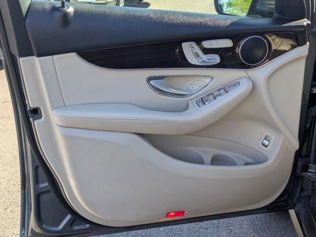 2021 Mercedes-Benz GLC GLC 300