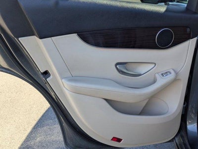 2021 Mercedes-Benz GLC GLC 300