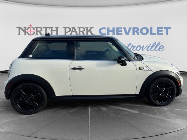 Used 2013 MINI Cooper S with VIN WMWSV3C55DT388623 for sale in Castroville, TX