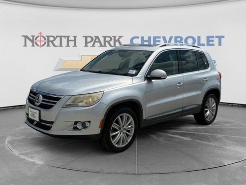 2011 Volkswagen Tiguan Base