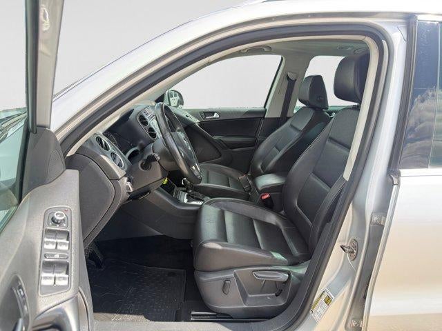 2011 Volkswagen Tiguan Base