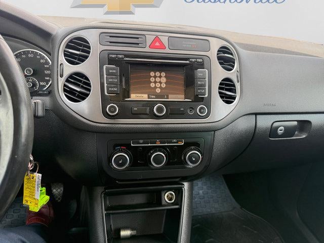 2011 Volkswagen Tiguan Base
