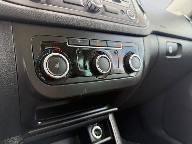 2011 Volkswagen Tiguan Base