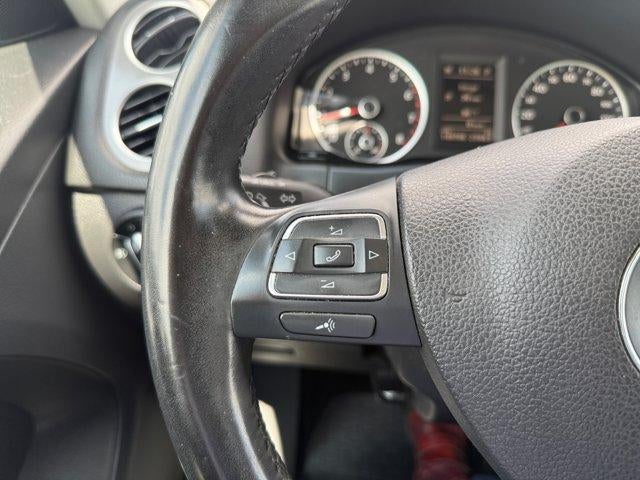 2011 Volkswagen Tiguan Base