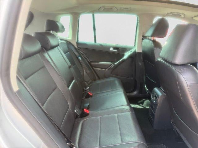 2011 Volkswagen Tiguan Base