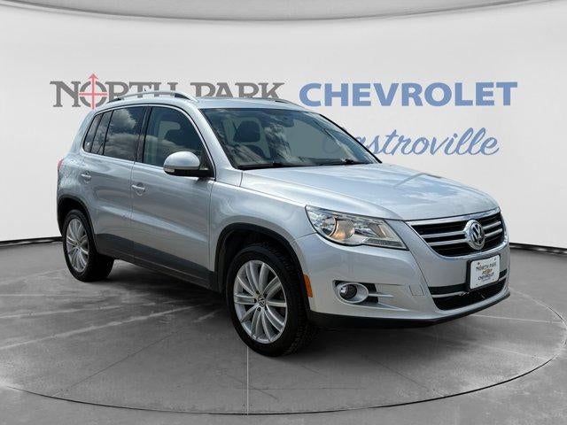2011 Volkswagen Tiguan Base