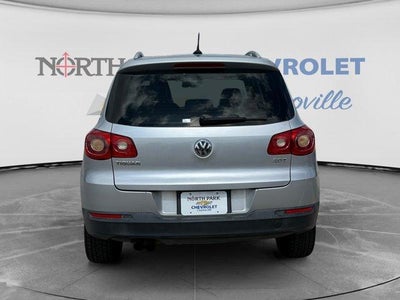 2011 Volkswagen Tiguan Base