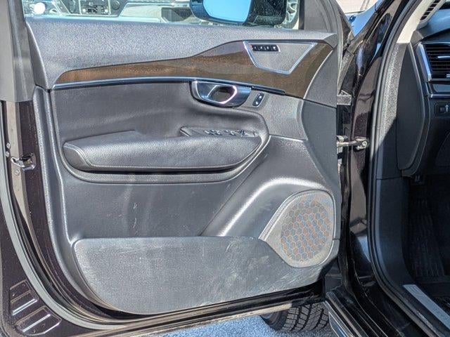 2018 Volvo XC90 Momentum