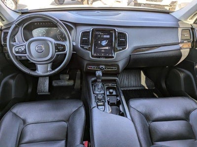 2018 Volvo XC90 Momentum