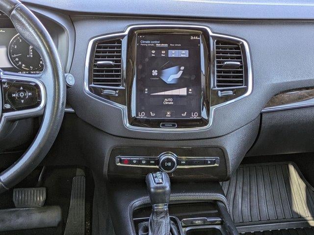 2018 Volvo XC90 Momentum