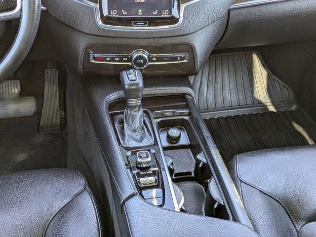 2018 Volvo XC90 Momentum