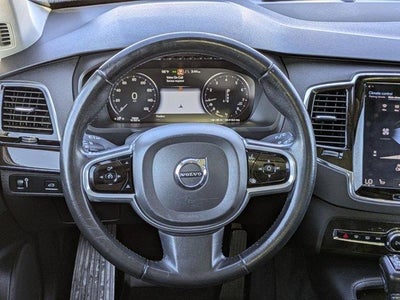 2018 Volvo XC90 Momentum