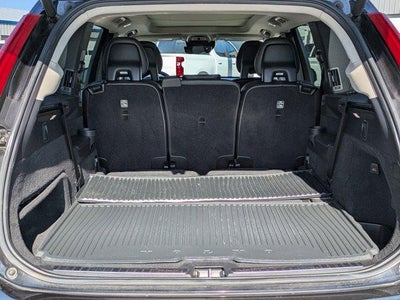 2018 Volvo XC90 Momentum