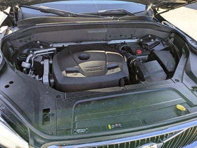 2018 Volvo XC90 Momentum